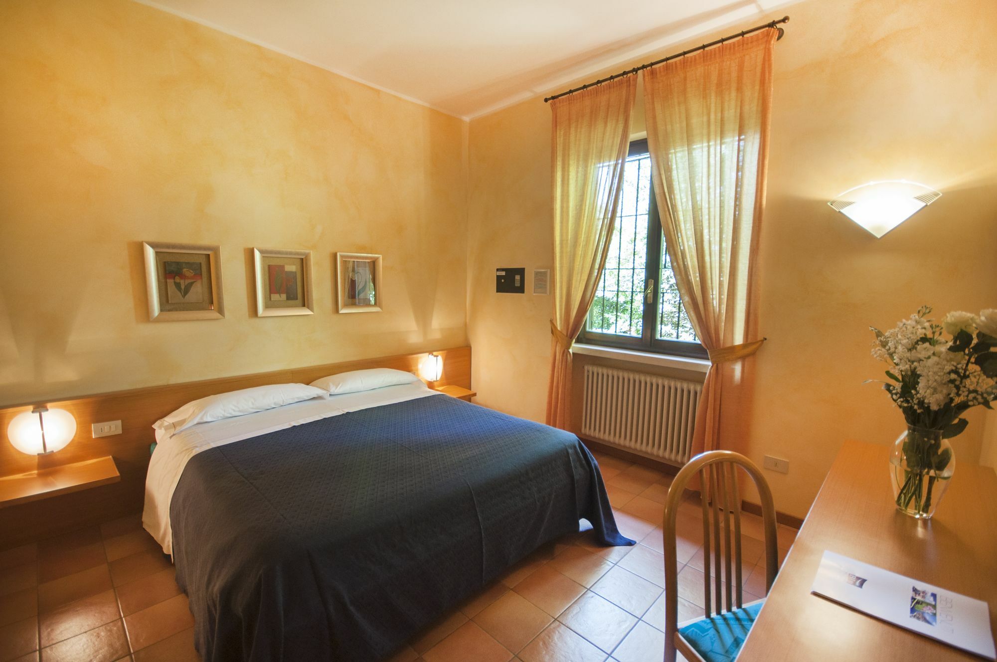 Maria Hotel