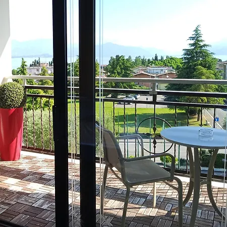 Hotel Villa Maria Desenzano del Garda Esterno foto