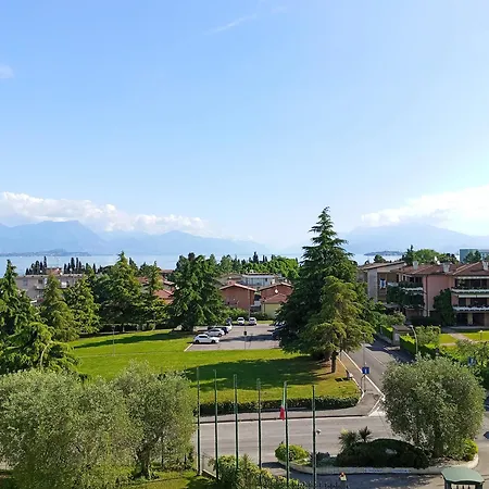 Hotel Villa Maria Desenzano del Garda Esterno foto