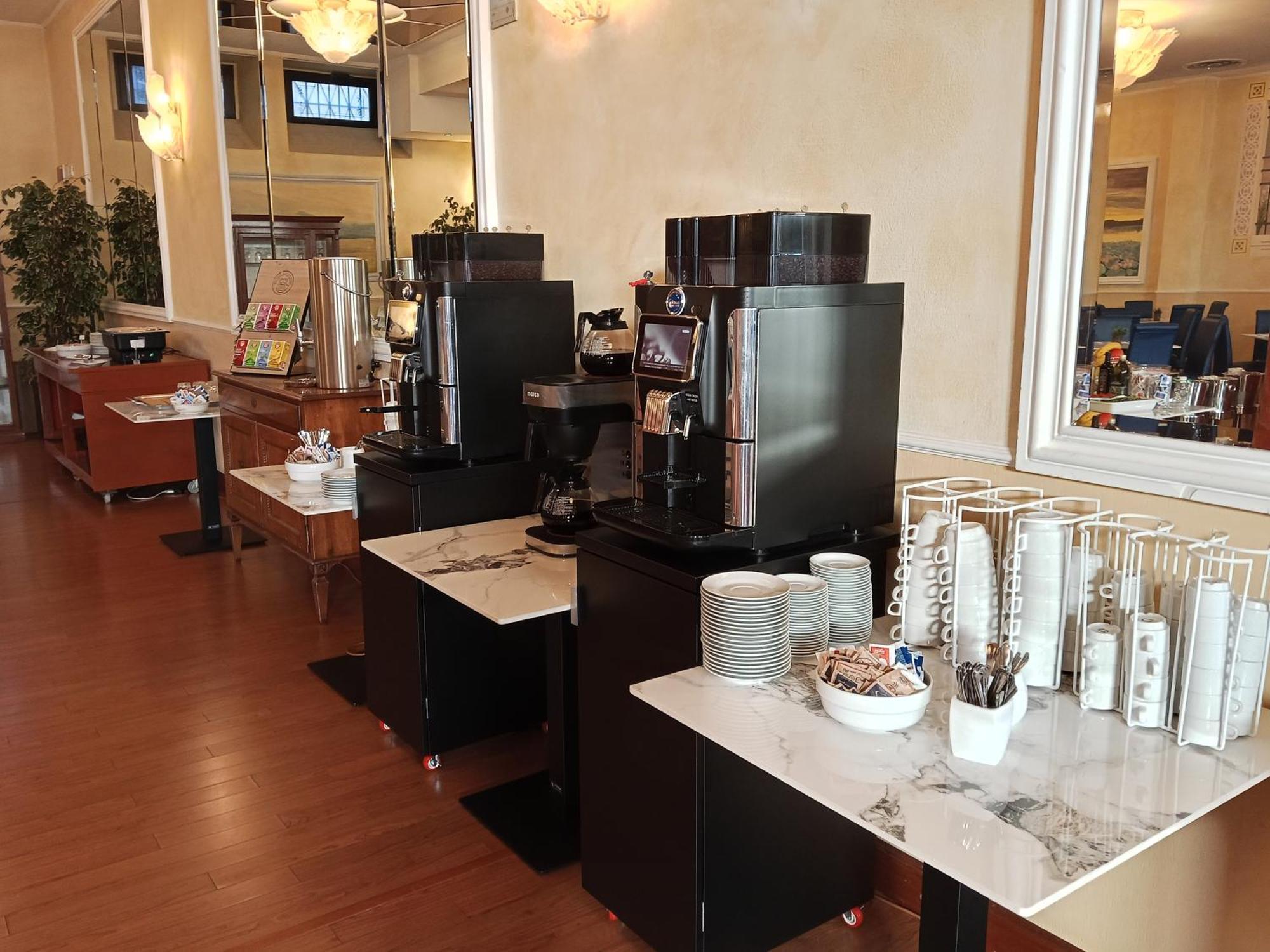 Maria 4* Desenzano del Garda